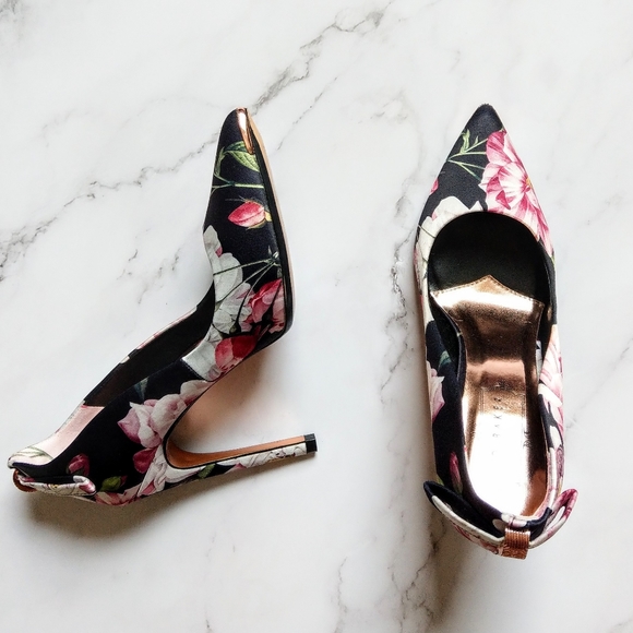 🍒NIB🍒 TED BAKER FLORAL IGUAZU PUMPS - Picture 3 of 16